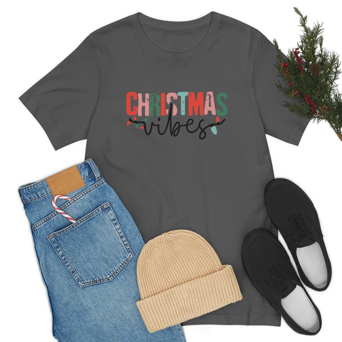 Retro Christmas | Christmas Vibes | Super Soft Short Sleeve Tee