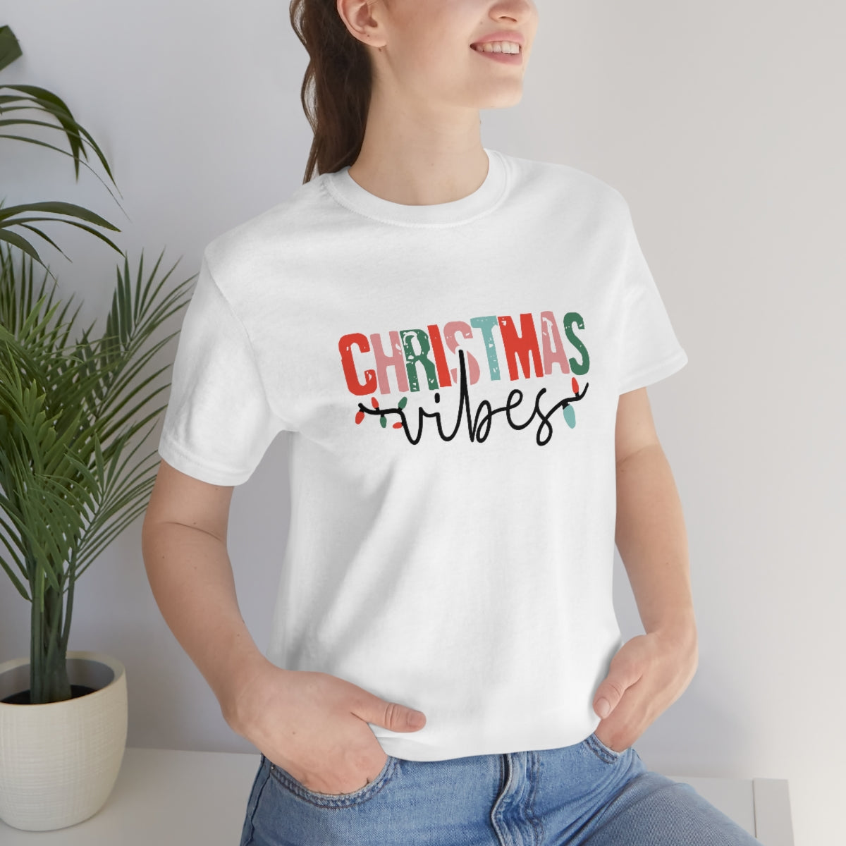 Retro Christmas | Christmas Vibes | Super Soft Short Sleeve Tee